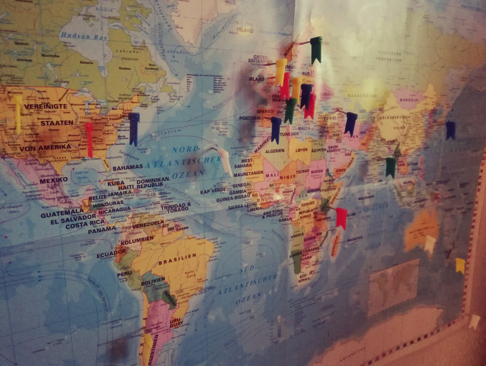 weltkarte_buchreise_august.jpg